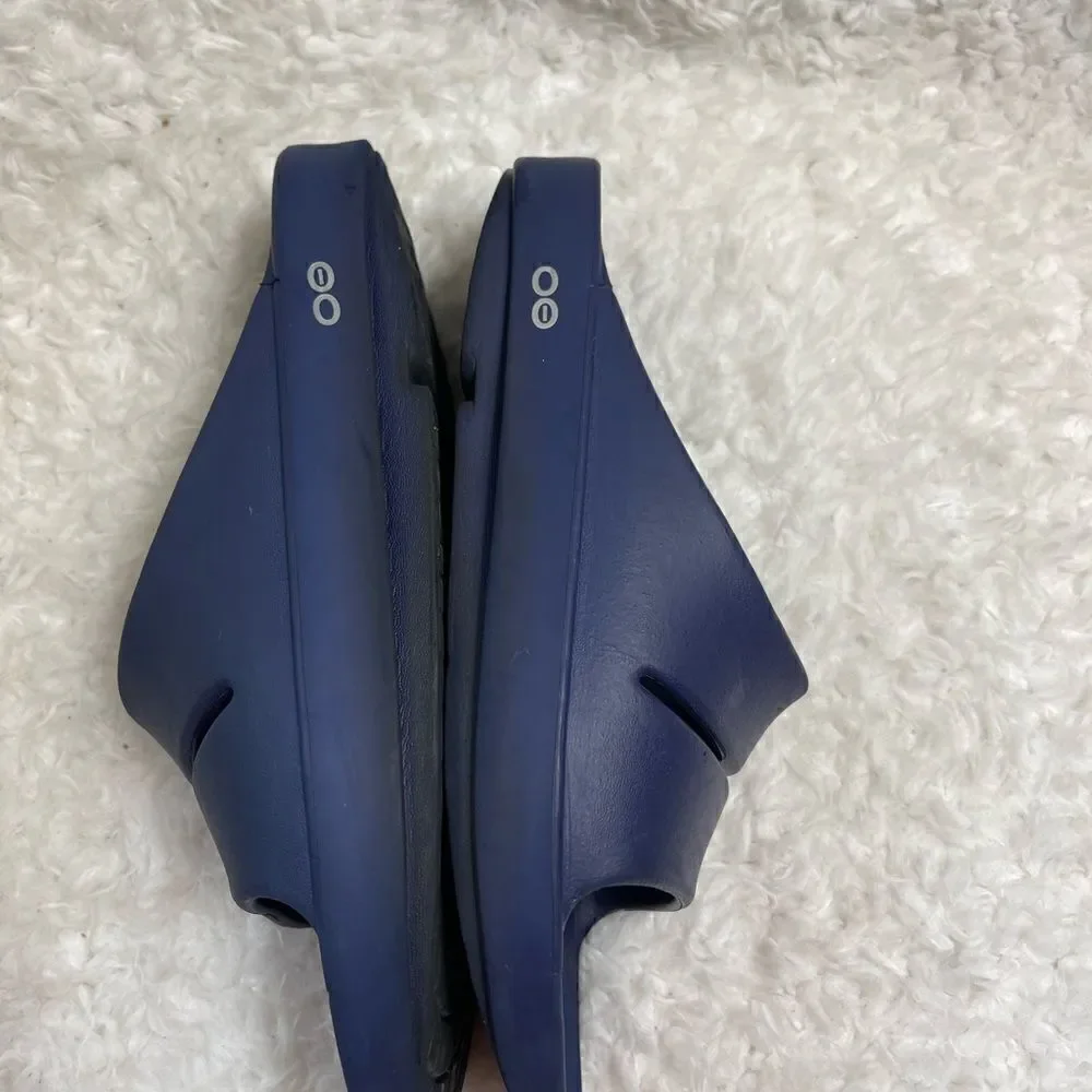 OOFOS  LLC Unisex Navy Blue slides Sandals light weight Arch support SZ …